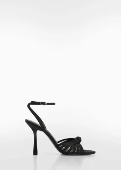 MANGO Buty*Sandały z paskami na obcasie