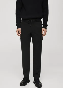 MANGO Spodnie*Spodnie cargo z tkaniny termoregulacyjnej comfort strech