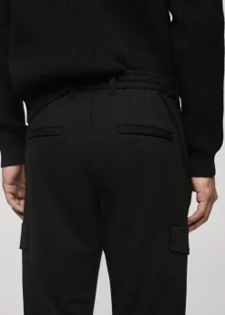 MANGO Spodnie*Spodnie cargo z tkaniny termoregulacyjnej comfort strech
