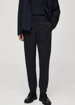 MANGO Spodnie*Spodnie jogger z fakturą i technologią przeciwzapachową