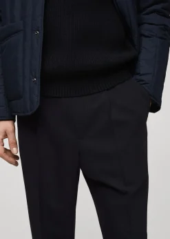 MANGO Spodnie*Spodnie regular fit z lejącej tkaniny z zaszewkami