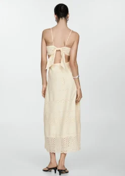 MANGO Sukienki I Kombinezony*Sukienka z haftem i wycięciami po bokach