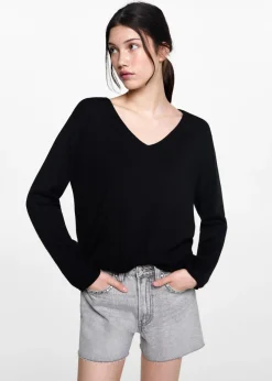 MANGO Swetry I Kardigany*Sweter dekolt V