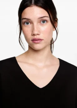 MANGO Swetry I Kardigany*Sweter dekolt V