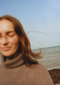 MANGO Swetry I Kardigany|Piżamy*Sweter dzianinowy z golfem