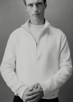 MANGO Kardigany I Swetry*Sweter z dzianiny średniej grubości z półgolfem na zamek