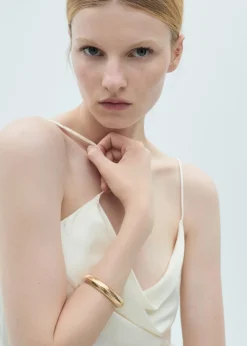 MANGO Biżuteria*Sztywna bransoletka z teksturą