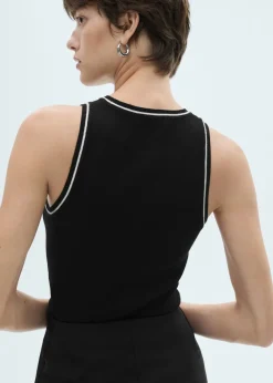 MANGO Topy*Top z dzianiny z kontrastowym wykończeniem