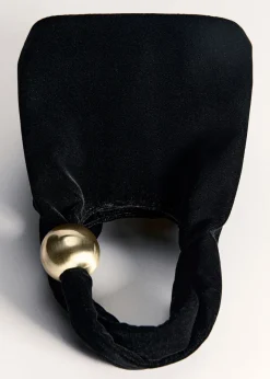 MANGO Torebki*Torebka z aksamitu z ozdobną kulą