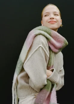 MANGO Więcej Akcesoriów*Trójkolorowy szalik w kratę