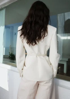 MANGO Marynarki*Usztywniona marynarka z paskiem